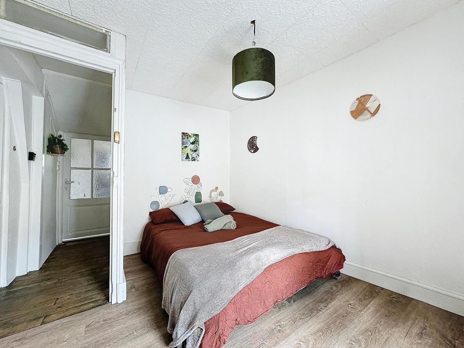 A1 Champagne Residence - 200 M2 14 Personnes 2 Toilets 4 Showers - Hyper Centre - Chalons En Champagne Extérieur photo