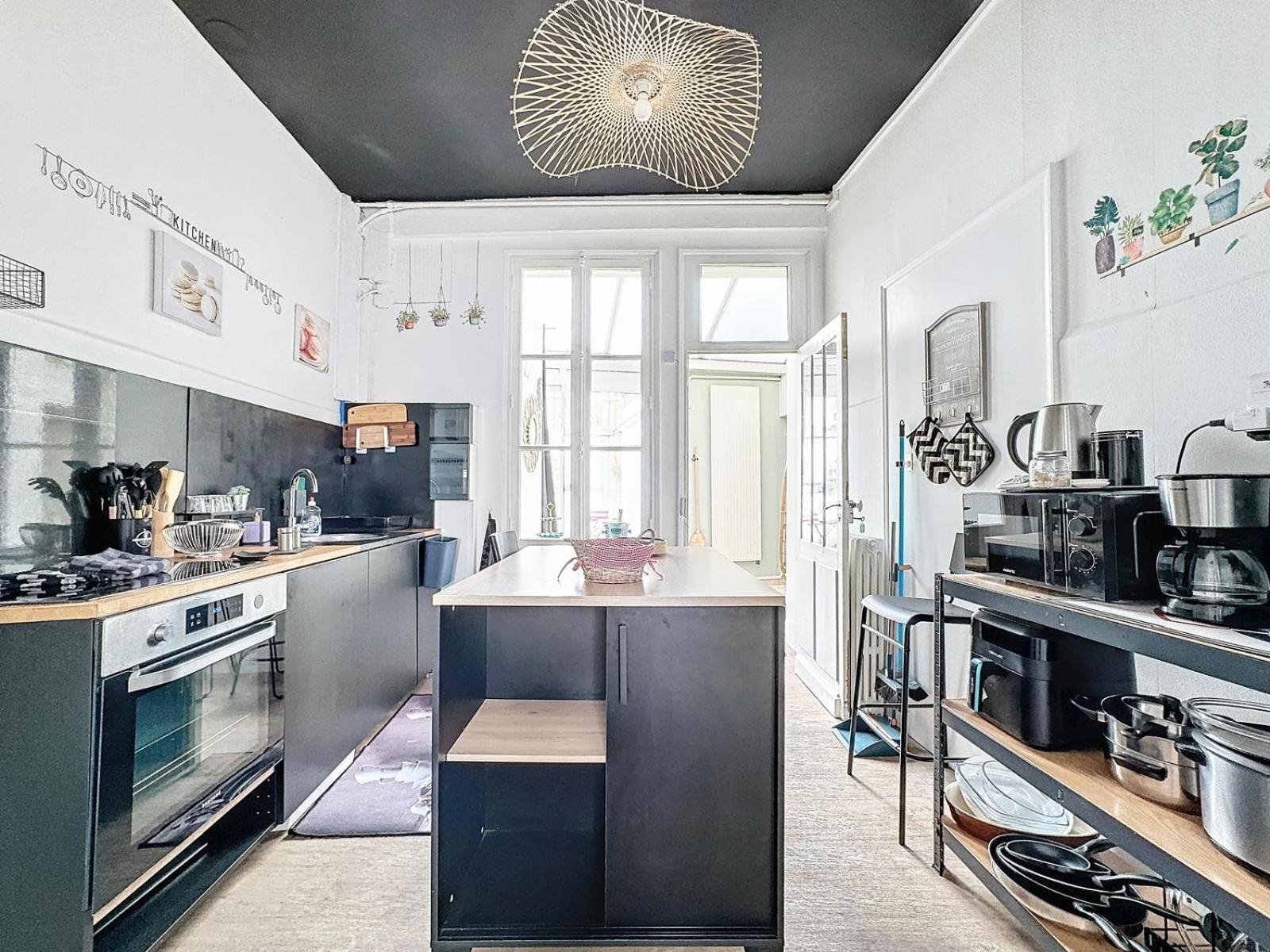 A1 Champagne Residence - 200 M2 14 Personnes 2 Toilets 4 Showers - Hyper Centre - Chalons En Champagne Extérieur photo