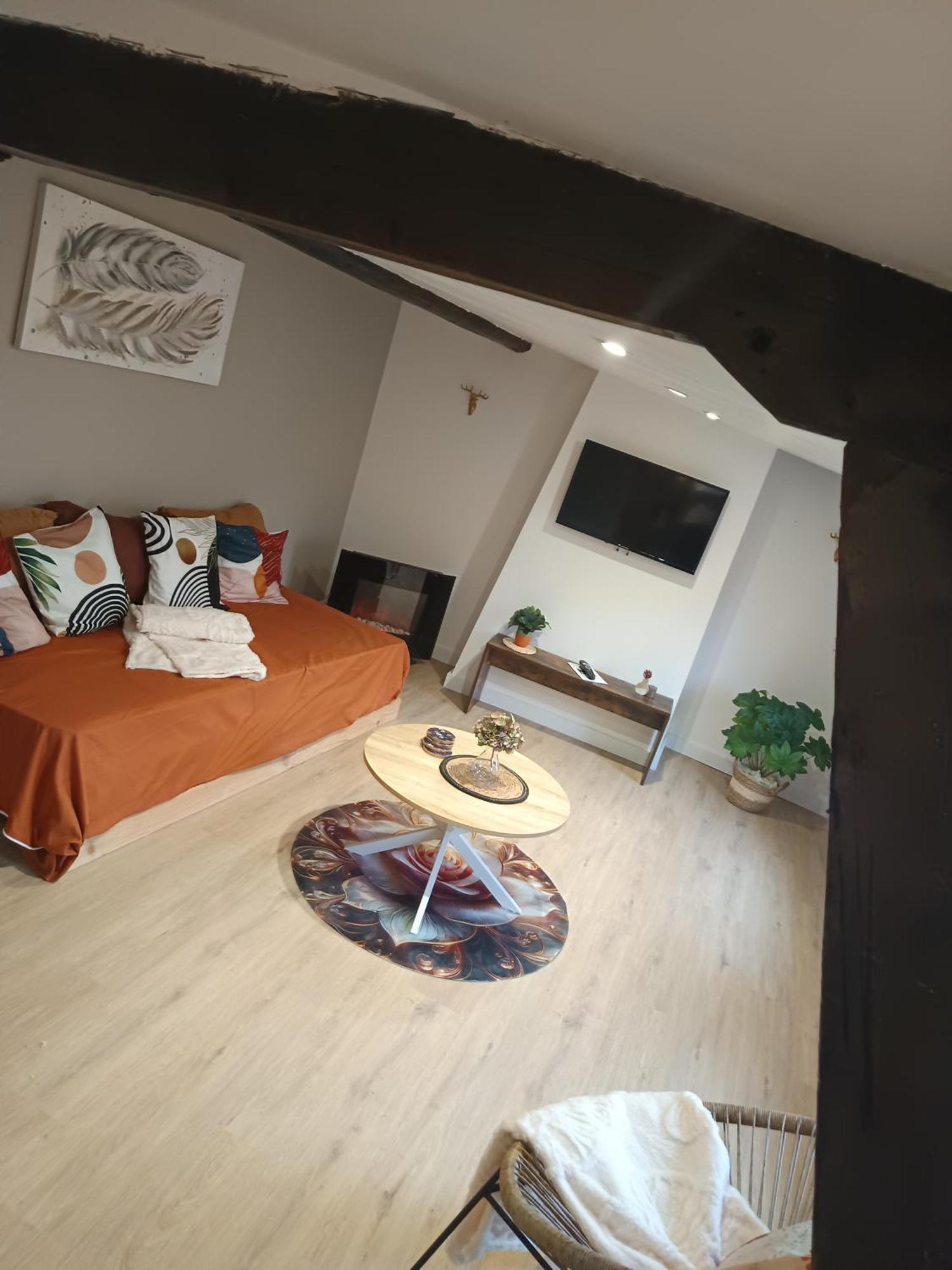 A1 Champagne Residence - 200 M2 14 Personnes 2 Toilets 4 Showers - Hyper Centre - Chalons En Champagne Extérieur photo